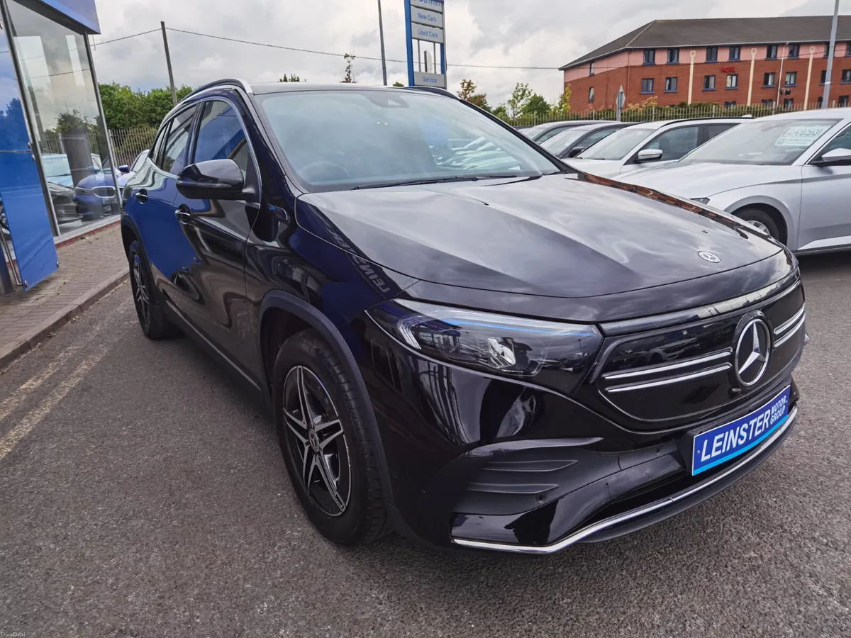 MERCEDES-BENZ EQA 350 66KWH AMG LINE 4MATIC - Image 4