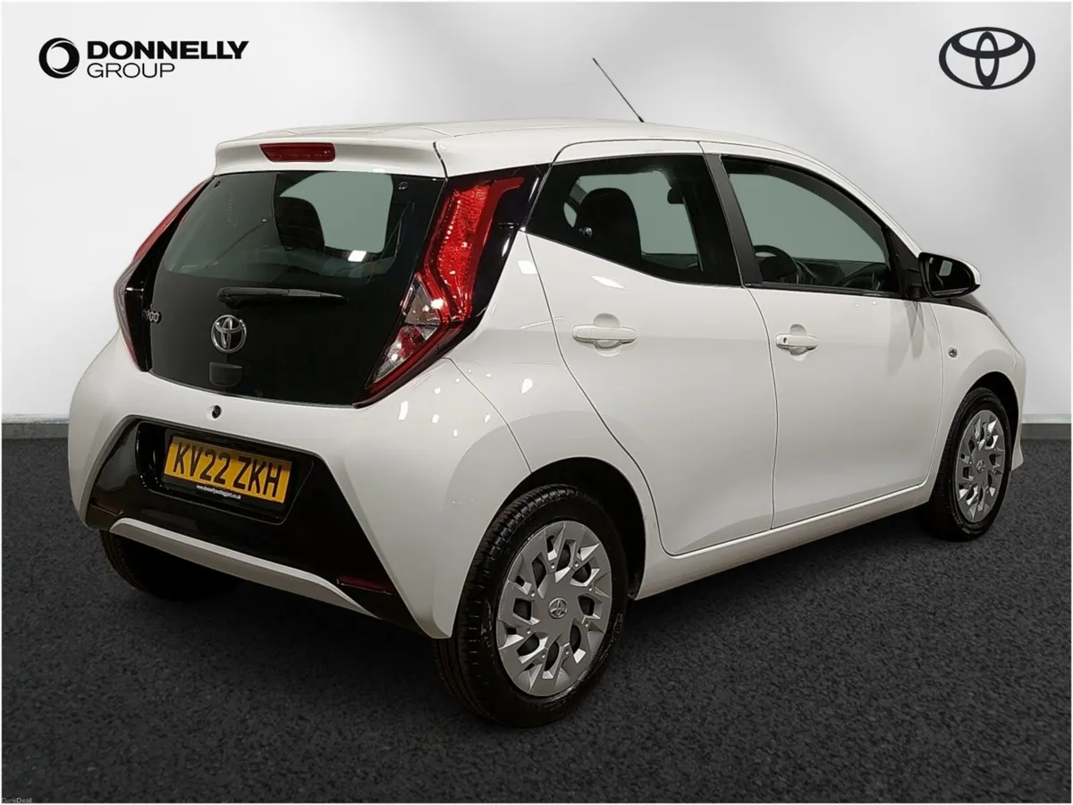 Toyota AYGO Hatchback X-Play - Image 4