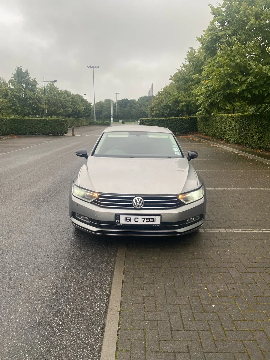 VW Passat 1.6 Highline spec 2015 - Image 2