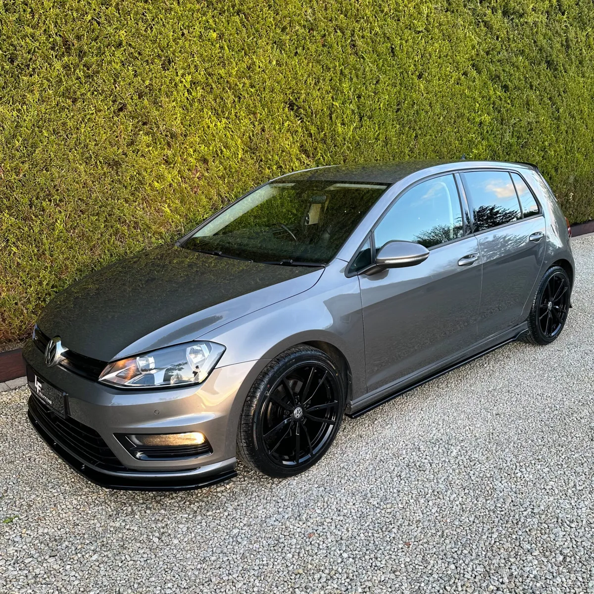 2017 VOLKSWAGEN GOLF R-LINE DSG - Image 2