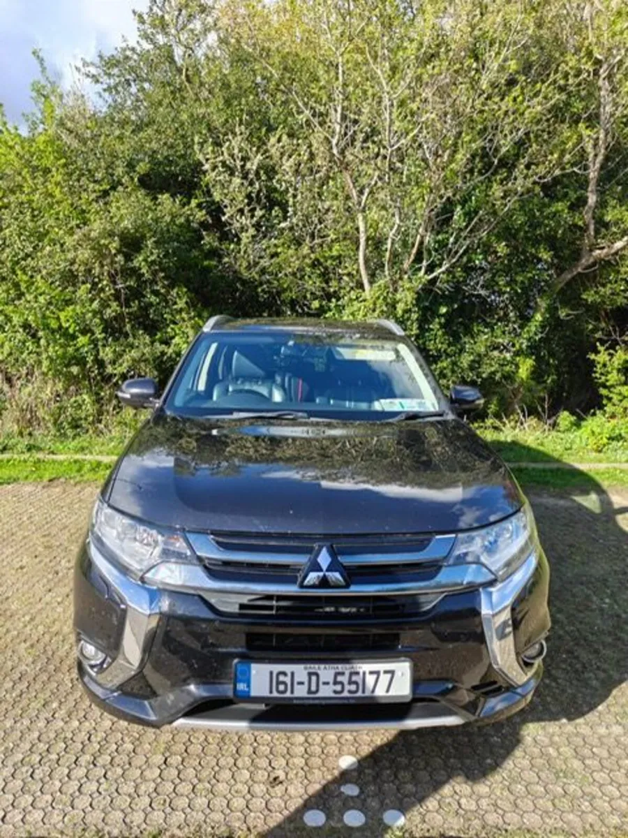 Mitsubishi Outlander Gx4h PHEV - Image 3