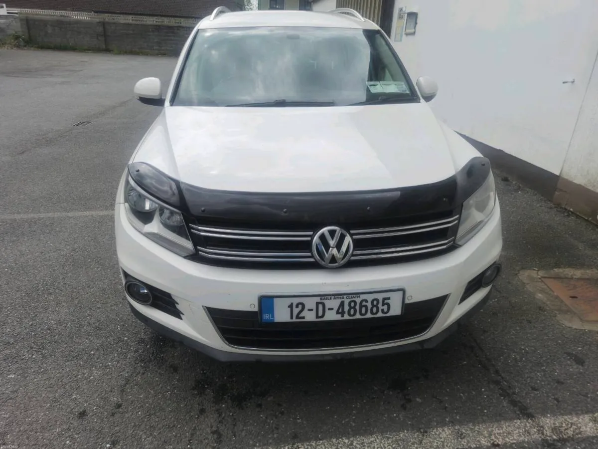 2012 Volkswagen Tiguan - Image 3
