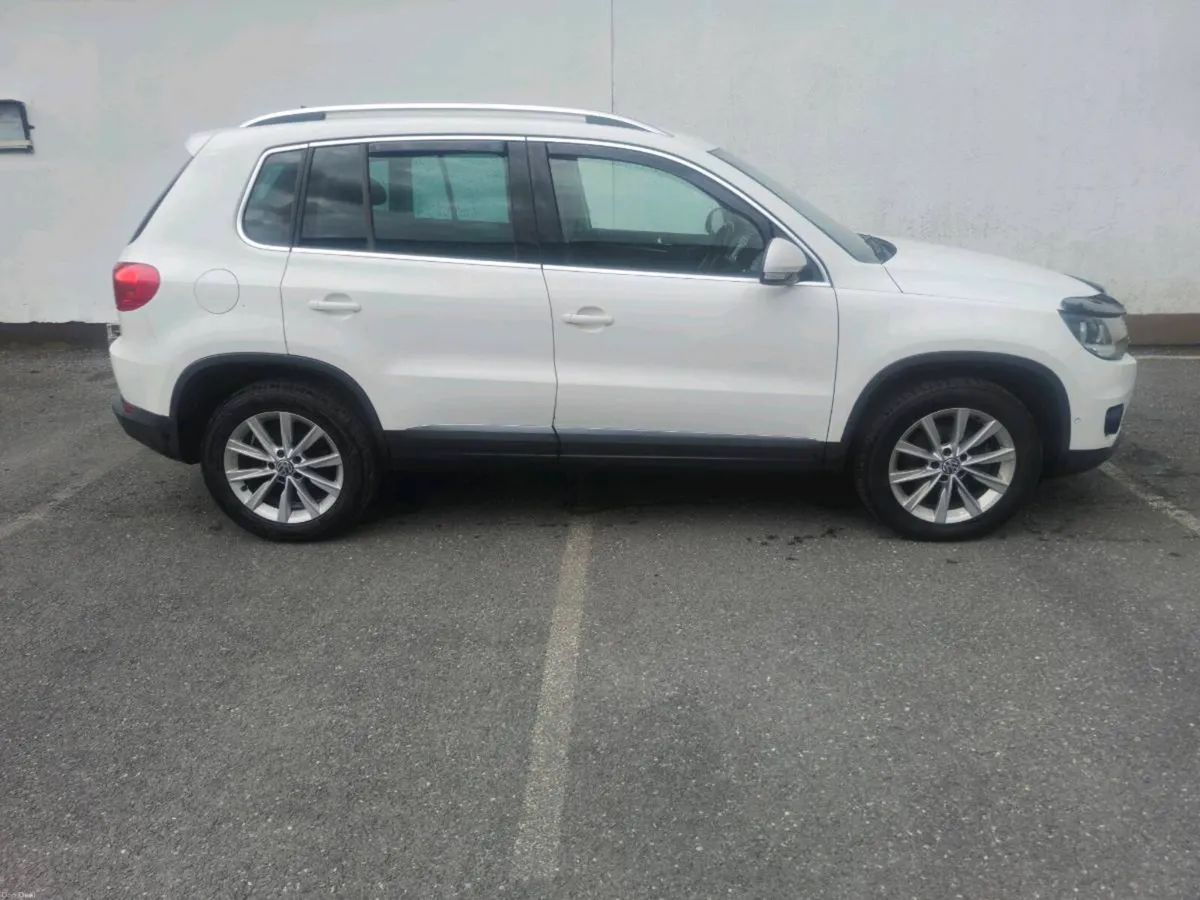 2012 Volkswagen Tiguan - Image 6