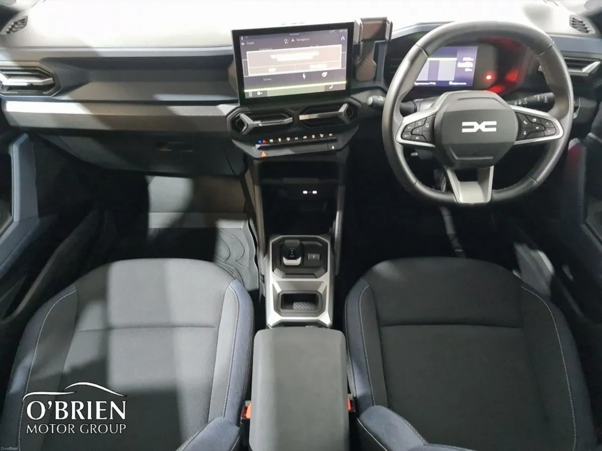 Dacia Duster HEV 140 Expression - Image 2