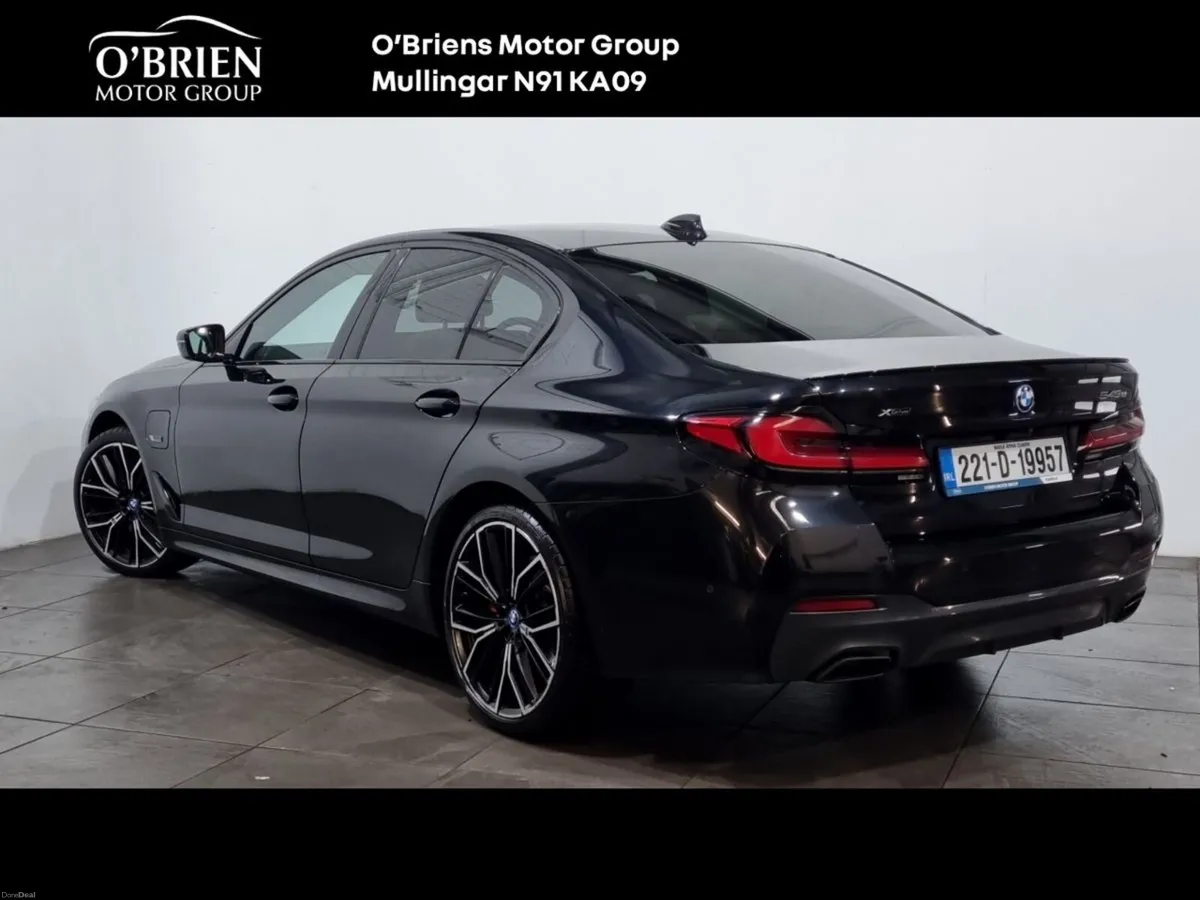 BMW 5-Series 545e M-Sport X-Drive Pro Pack - Image 3