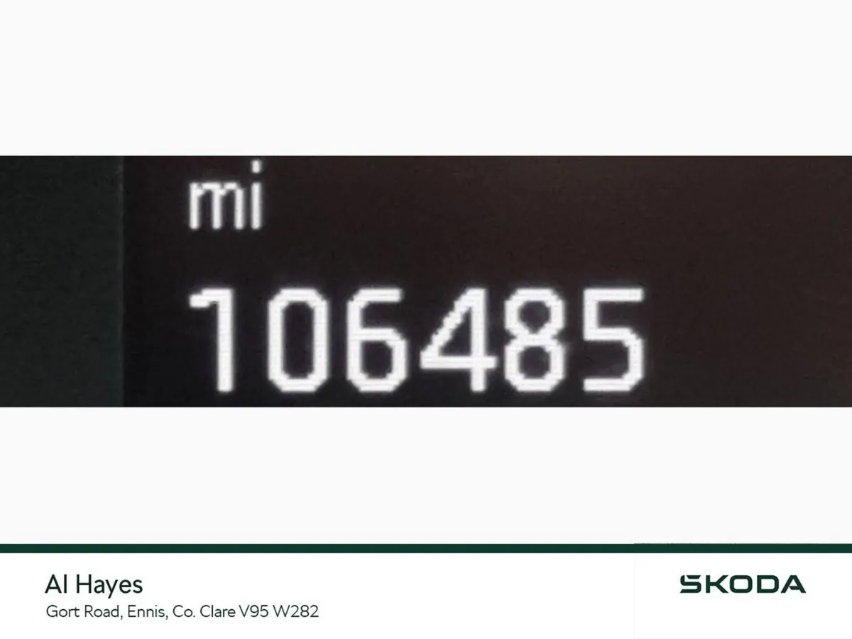 Skoda Karoq **AMBITION**1.6TDI 115BHP - Image 4