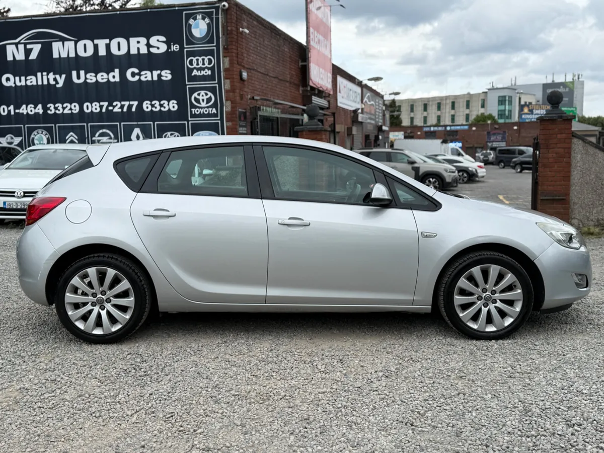 2012 Opel Astra 1.4 SC - Image 2