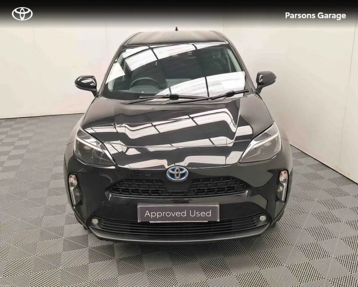 Toyota Yaris Cross YARIS CROSS LUNA - Image 3