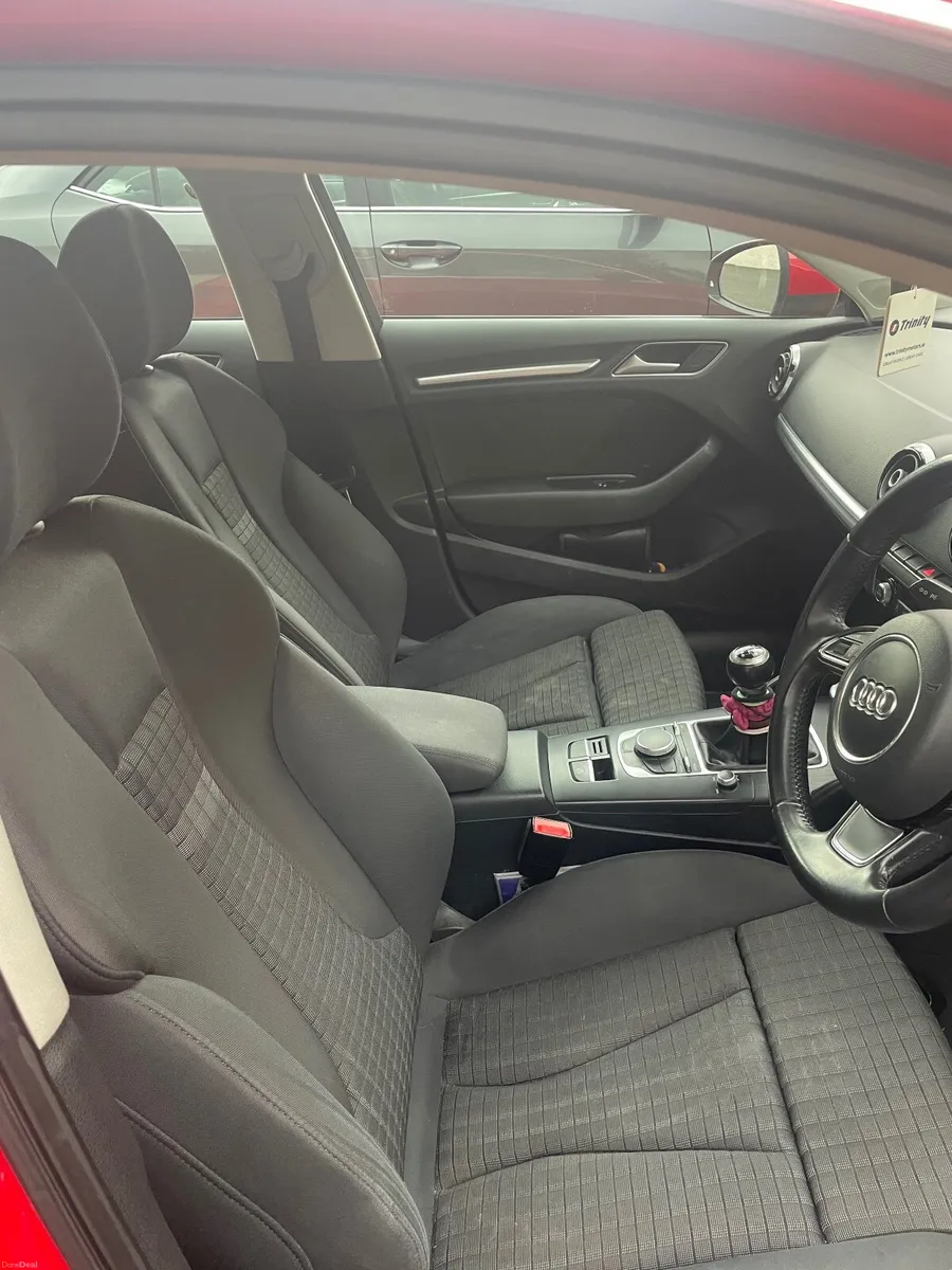 Audi A3 2014 - Image 2