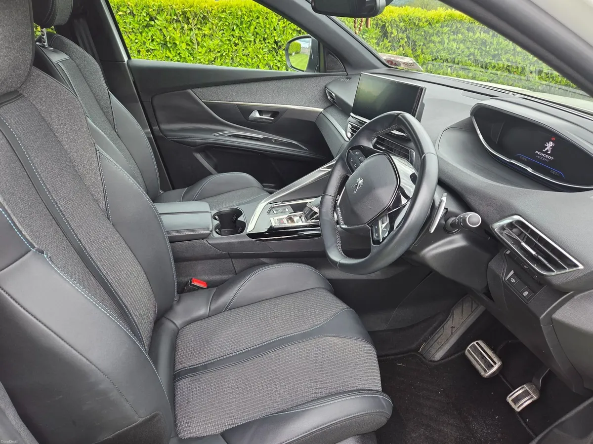 Peugeot 3008 2023 - Image 4
