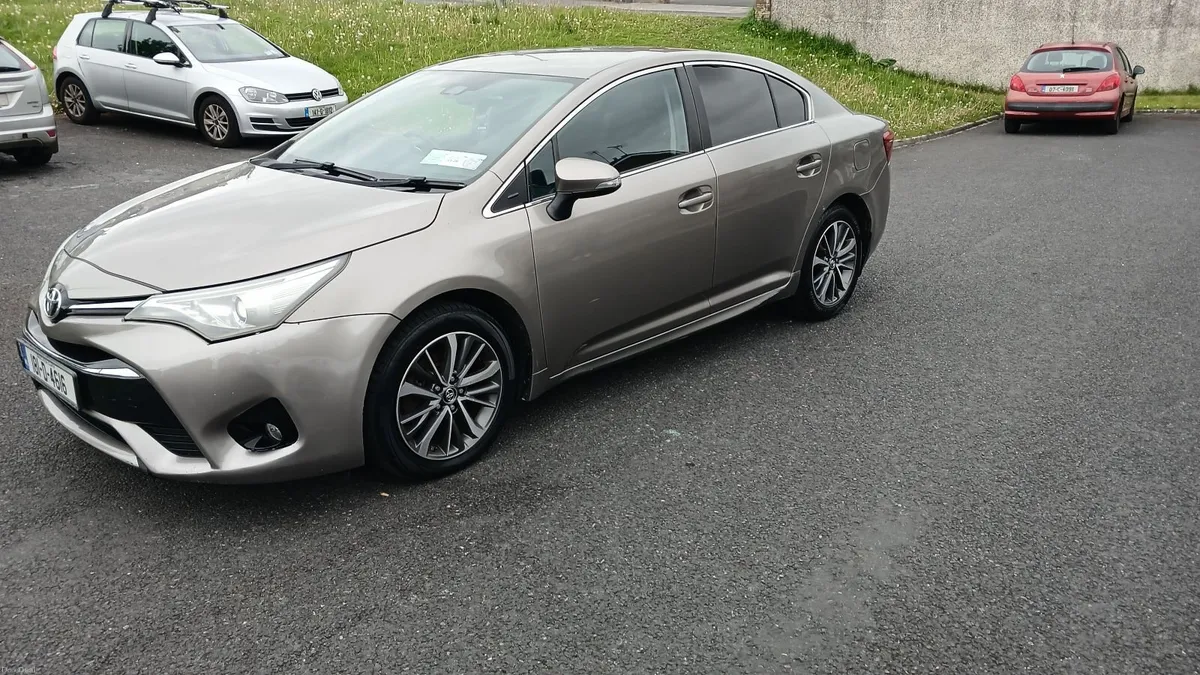Toyota Avensis 2018 - Image 1