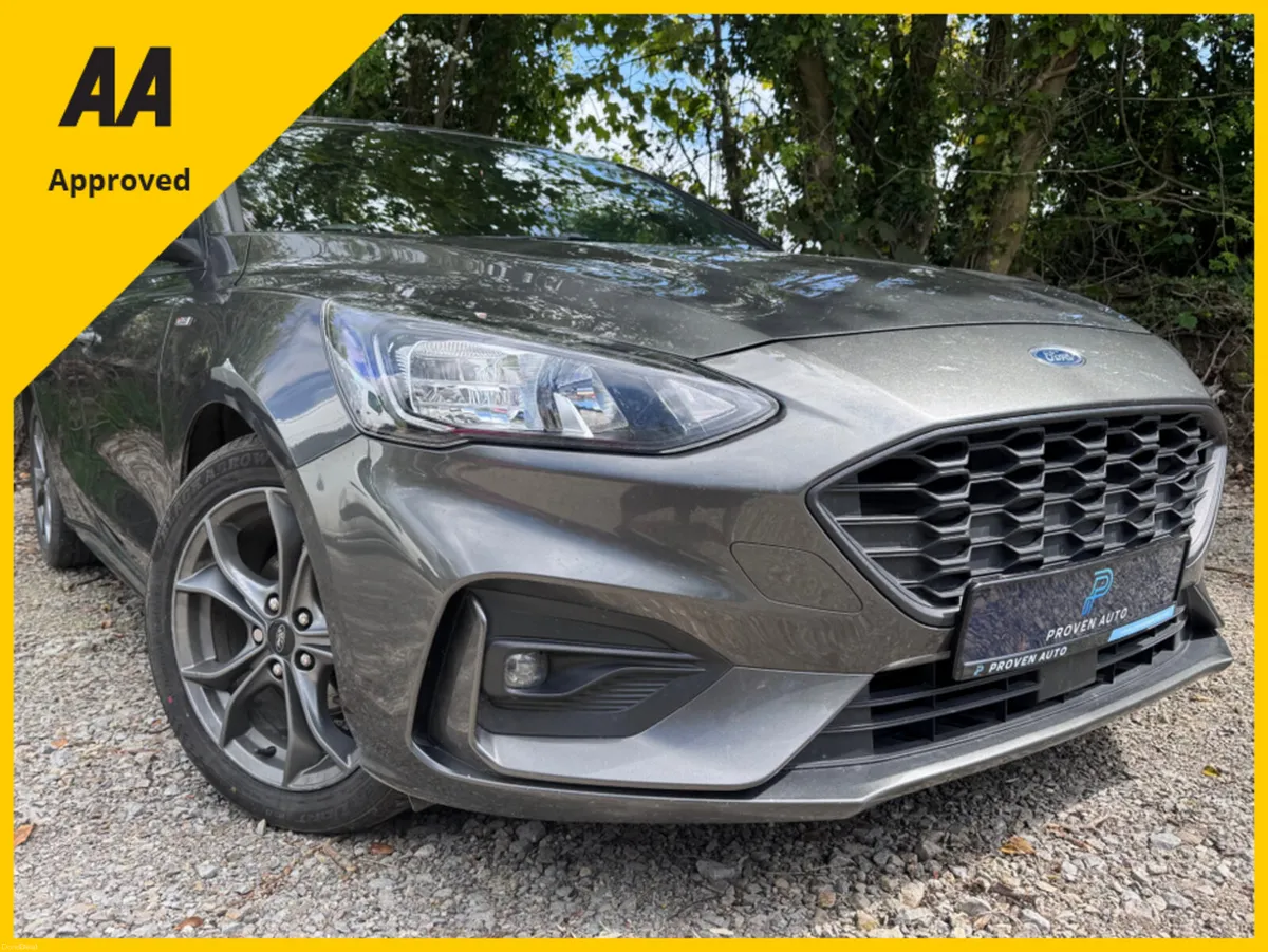Ford Focus ST-LINE 1.0TURBO 125BHP * 1 YEAR UNLIMI - Image 2