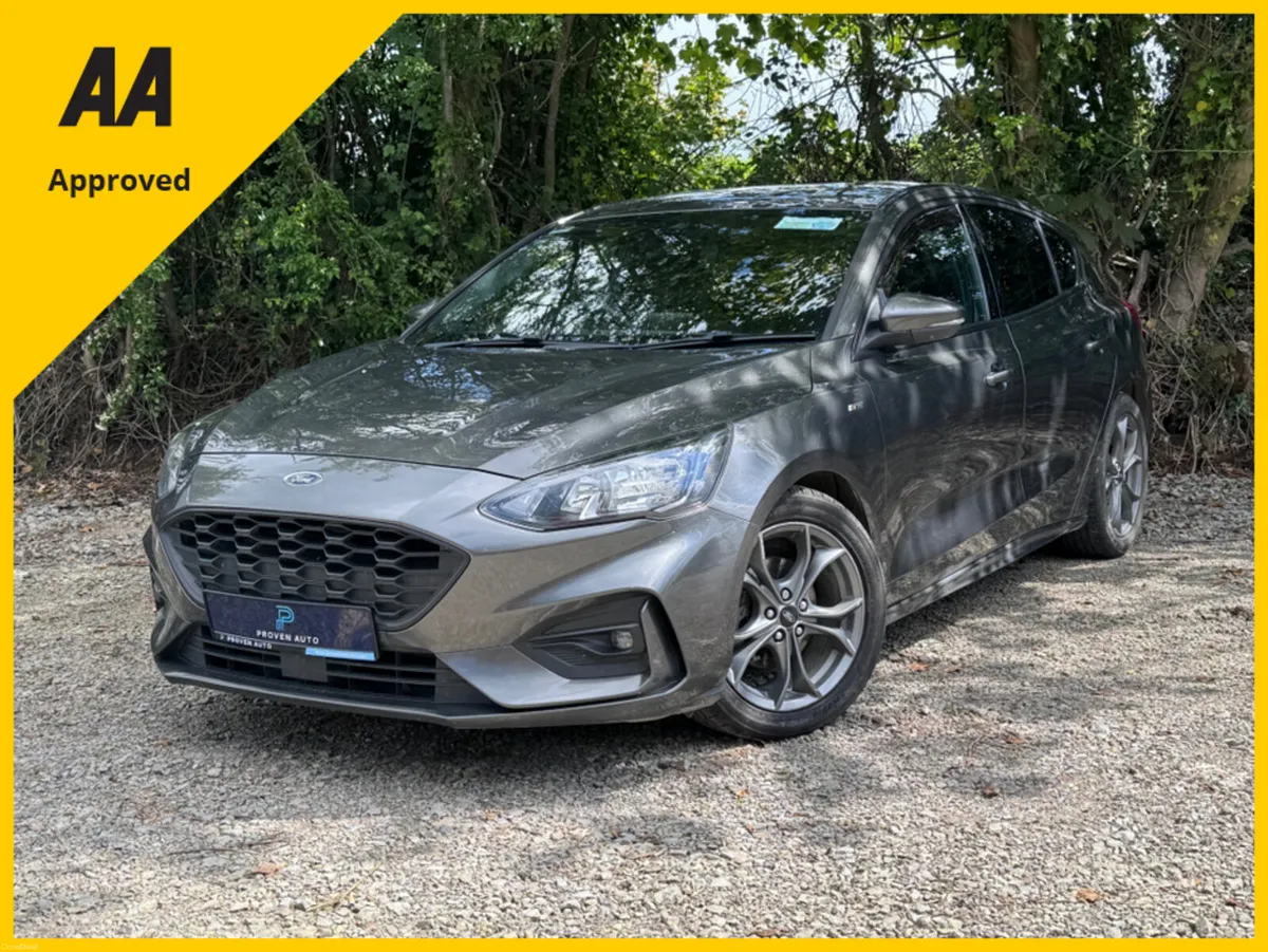 Ford Focus ST-LINE 1.0TURBO 125BHP * 1 YEAR UNLIMI - Image 4
