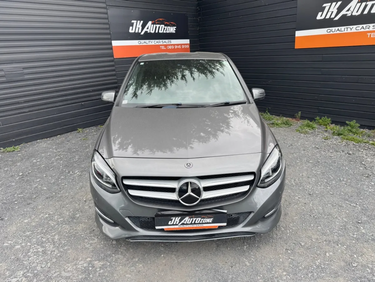 Mercedes-Benz B-Class B180 1.6 AUTO - Image 2