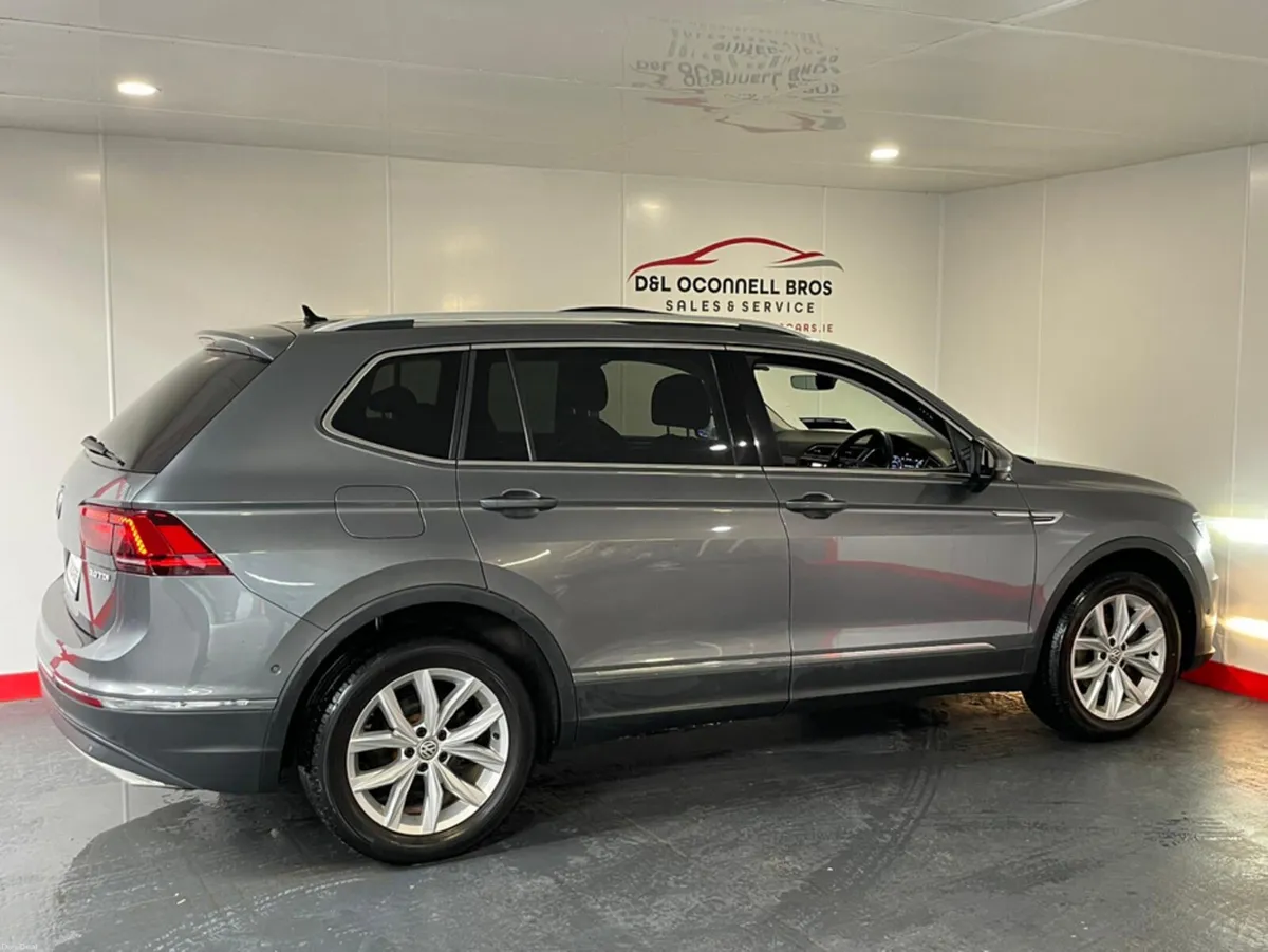 Volkswagen Tiguan Allspace A HIGHLINE 2.0 TDI MANU - Image 4