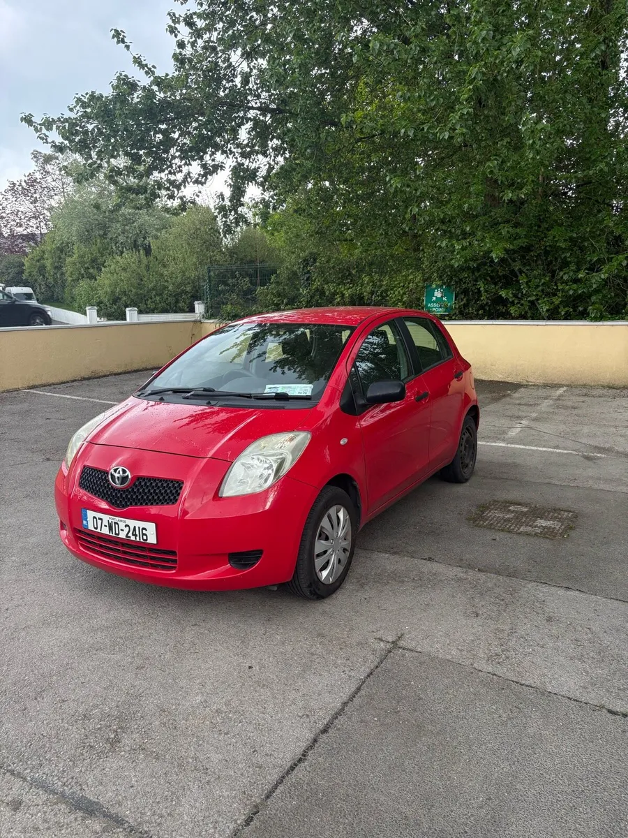 Toyota Yaris - Image 2