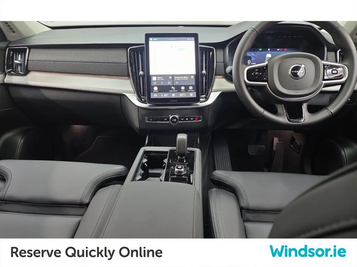 Volvo XC90 T8 CORE 455BHP AWD 7SEATER - Image 4