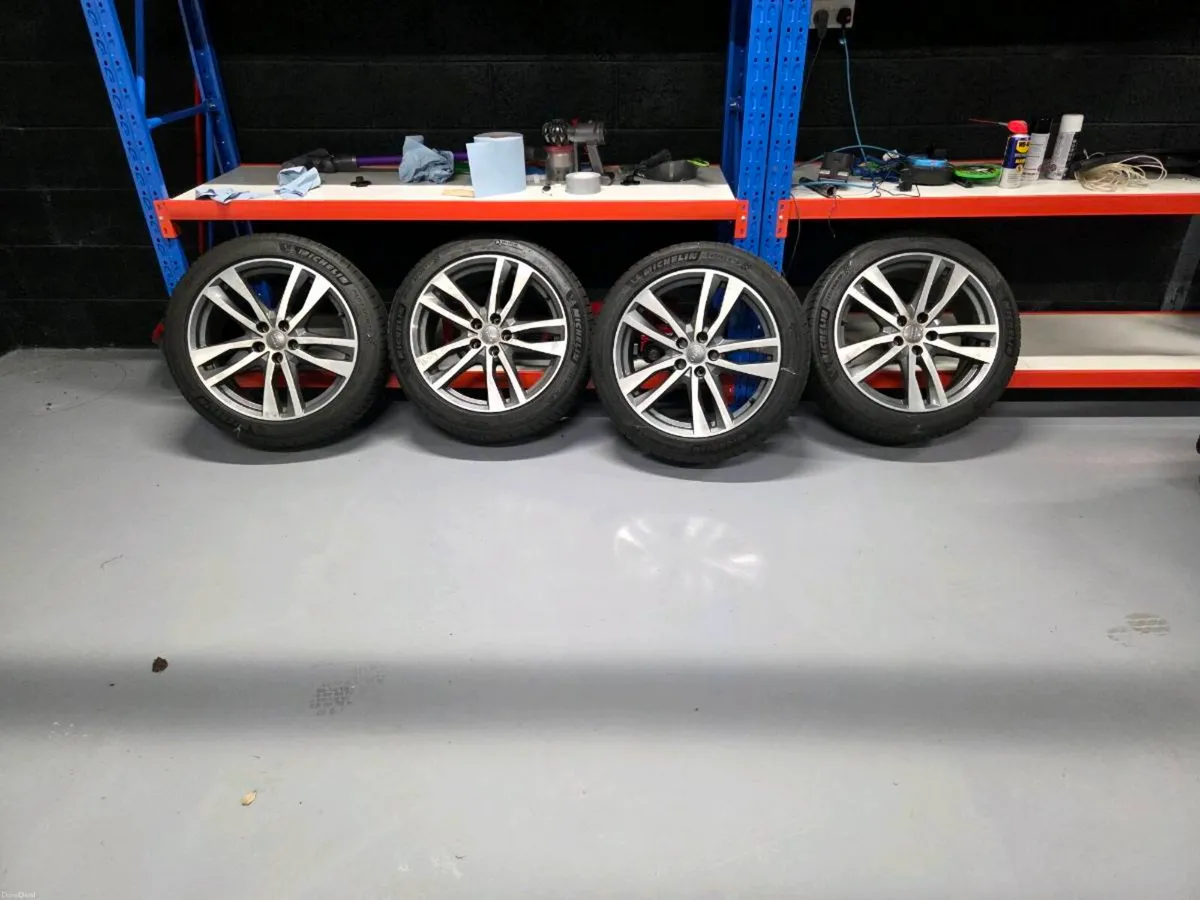 Audi A6 alloys wheels