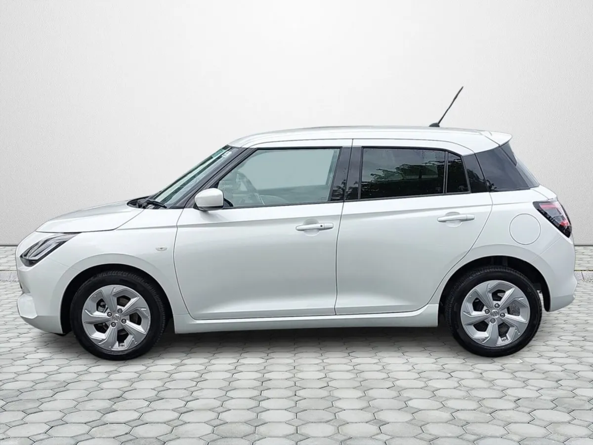 Suzuki Swift Swift 1.2 Mild Hybrid Motion - Image 5