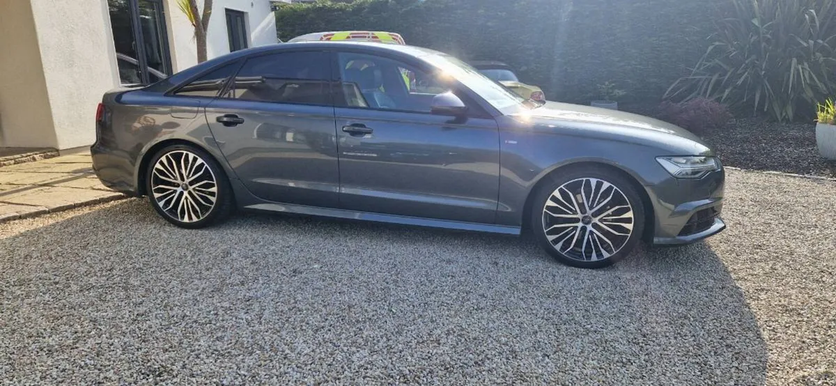 2016 Audi A6 2.0 TDI, S-Line, Ultra, Black Edition - Image 4