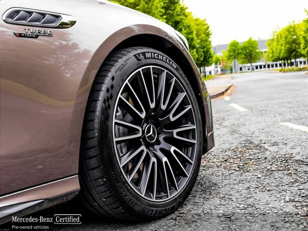 Mercedes-Benz E-Class E53 AMG 4MATIC 3.0 PHEV EDIT - Image 3