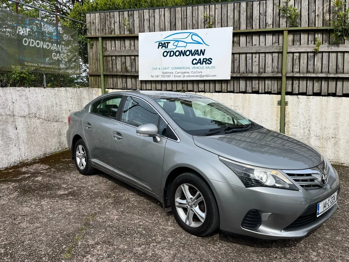 👀2014 Toyota Avensis very low mileage - Image 1