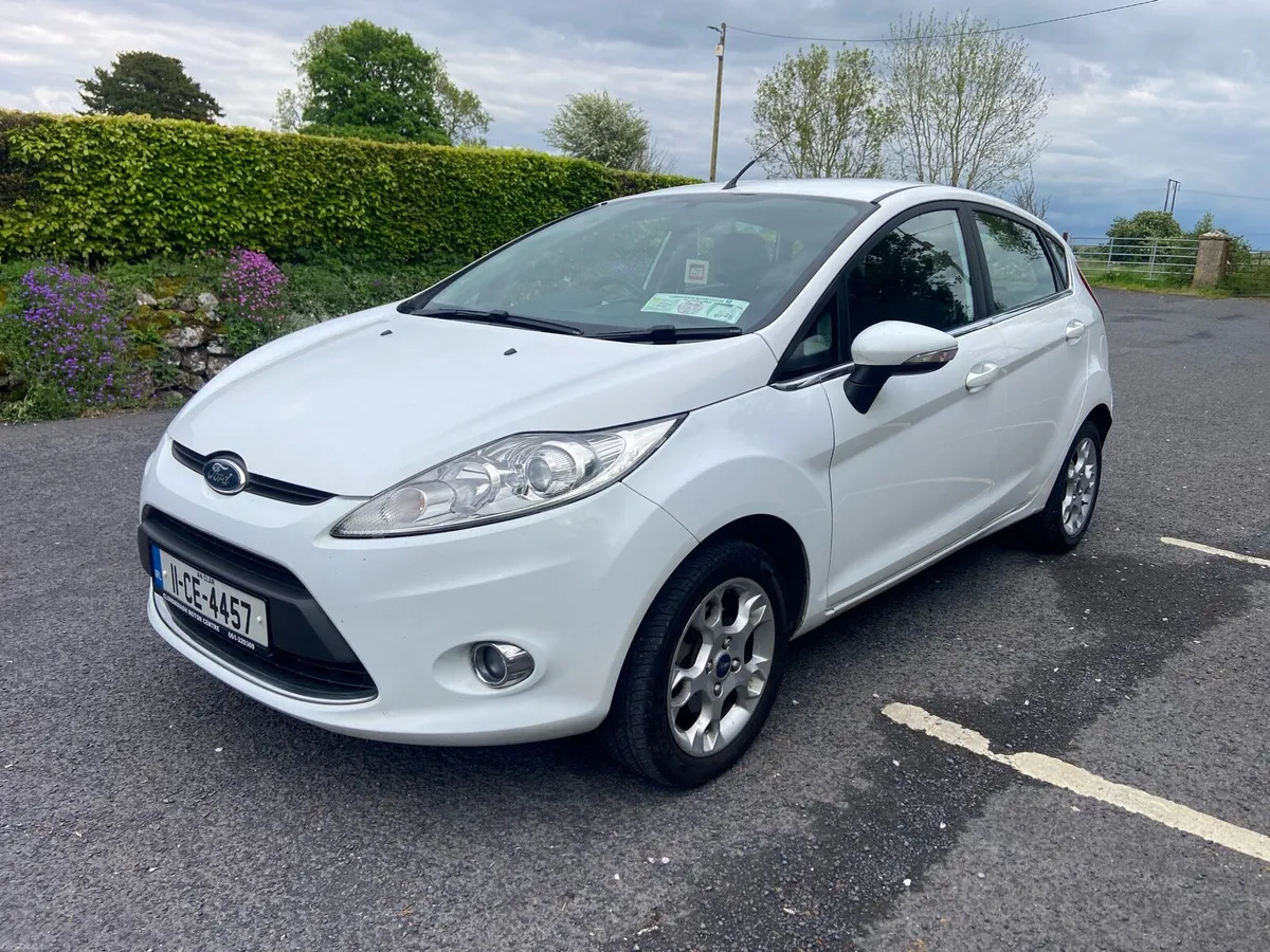 2011 Ford Fiesta 1.4 diesel nct 3/27 taxed9/26 - Image 2