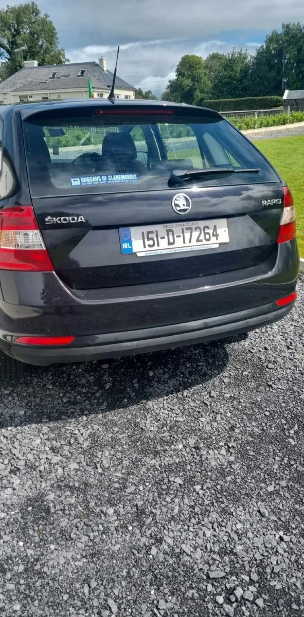 151 Skoda Rapid - Image 2