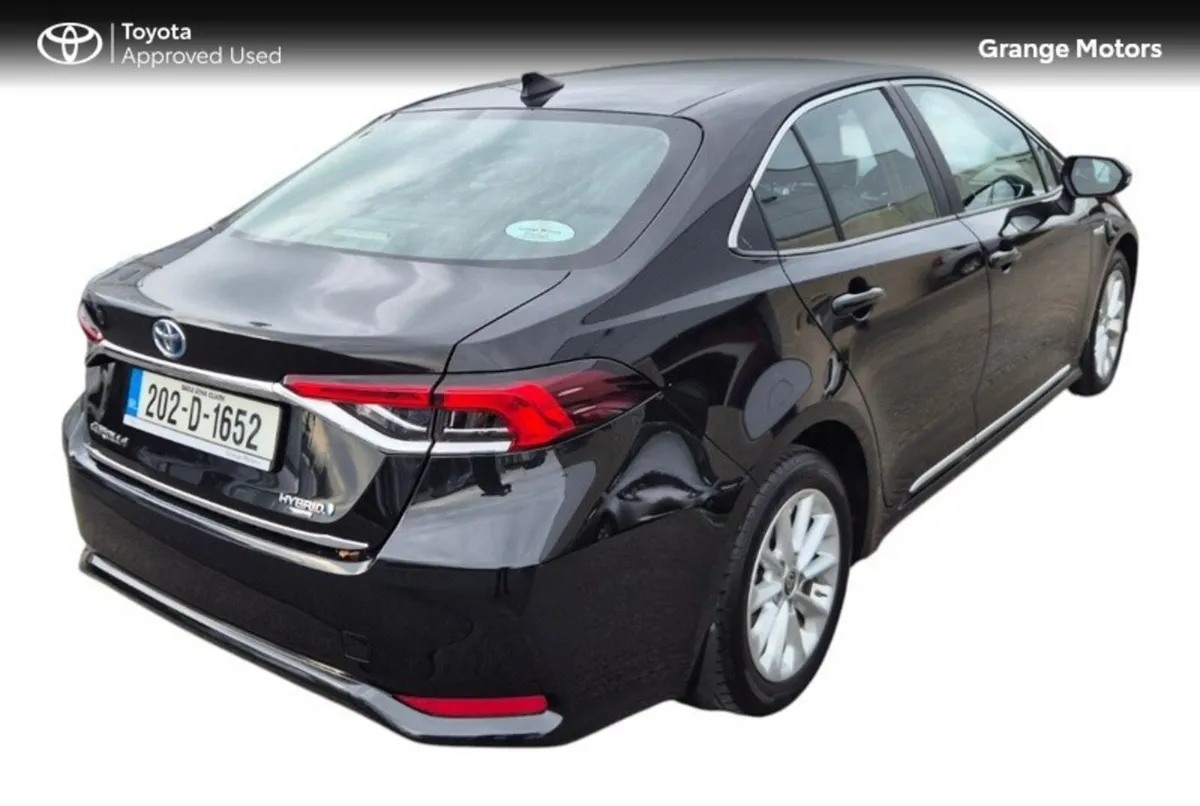 Toyota Corolla 1.8 HYBRID LUNA SAL - Image 3