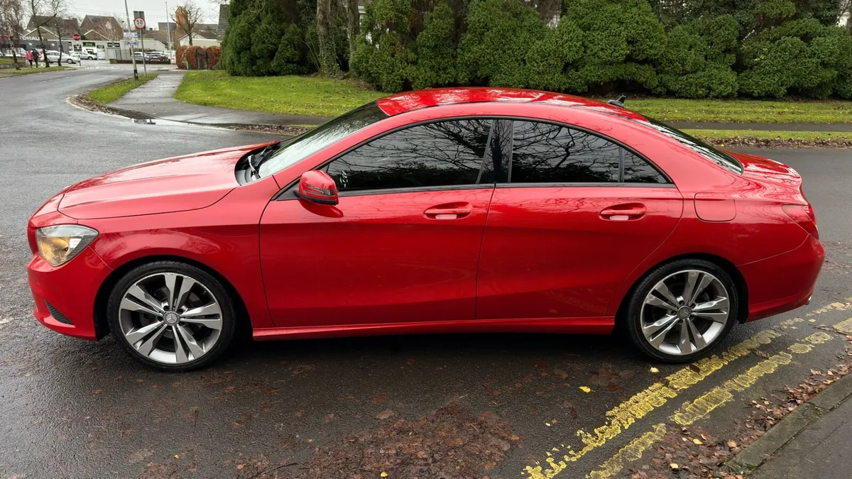 MERCEDES CLA 200 - Image 4