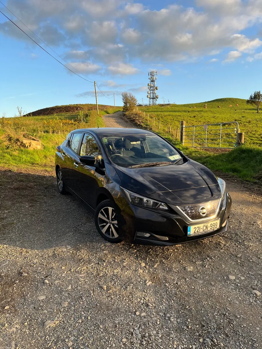 Nissan Leaf 2022 - Image 2