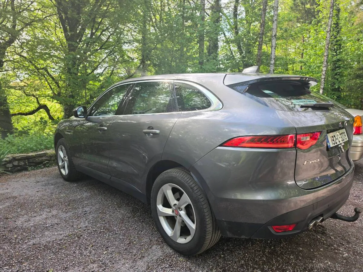 Jaguar F Pace - Image 3