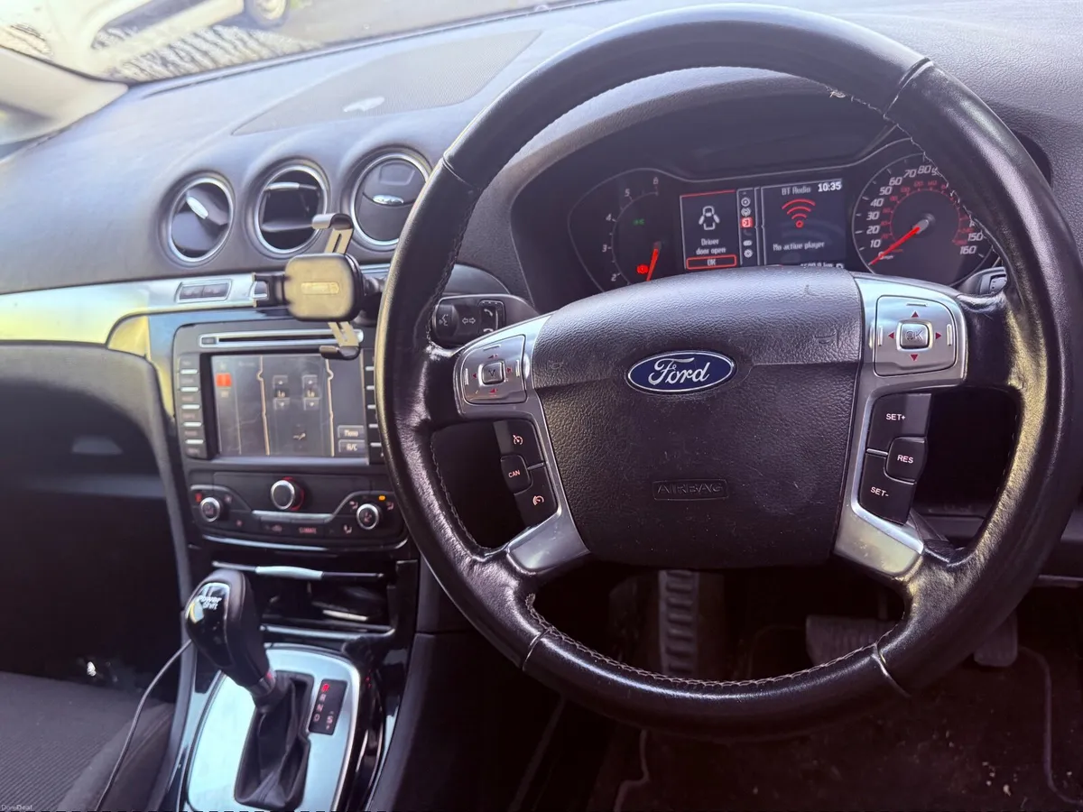 Ford Galaxy 2014 - Image 2