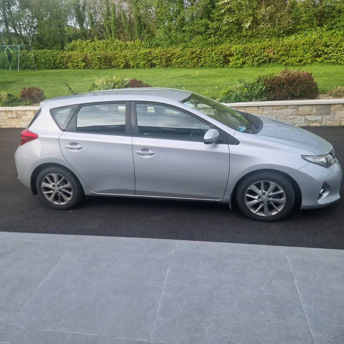 Toyota auris - Image 2