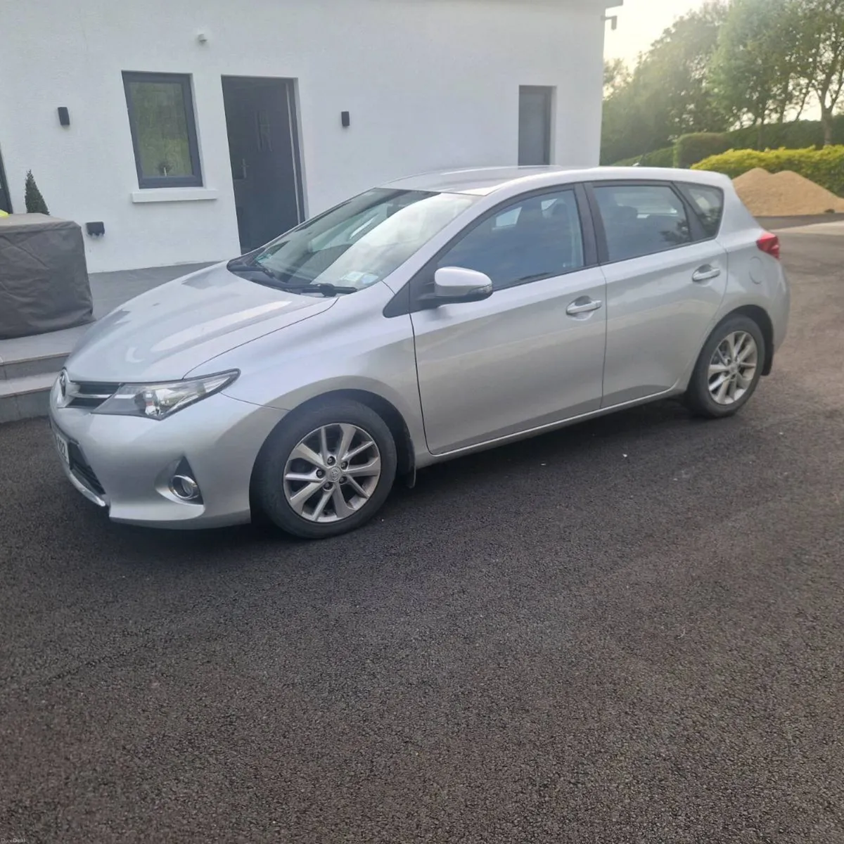 Toyota auris - Image 4