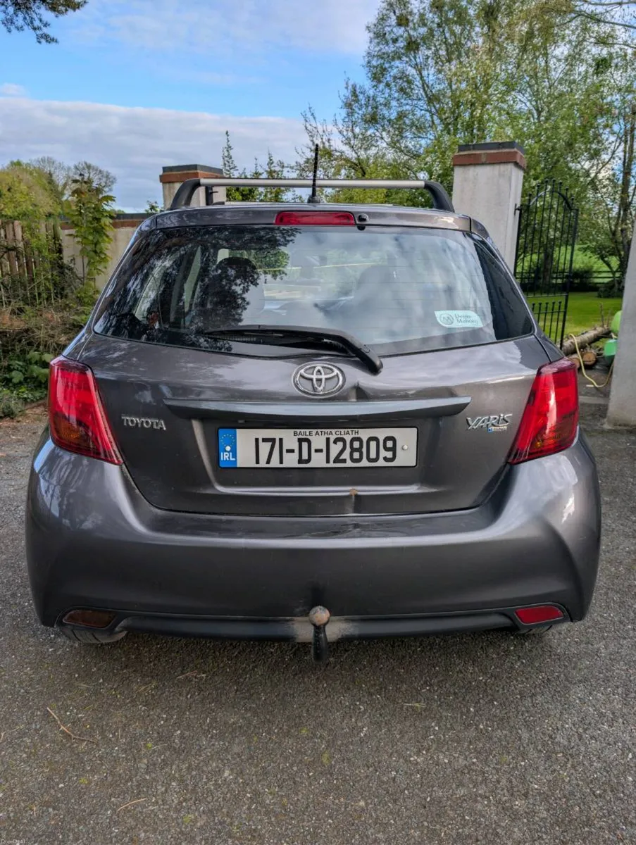 Toyota Yaris - Image 2