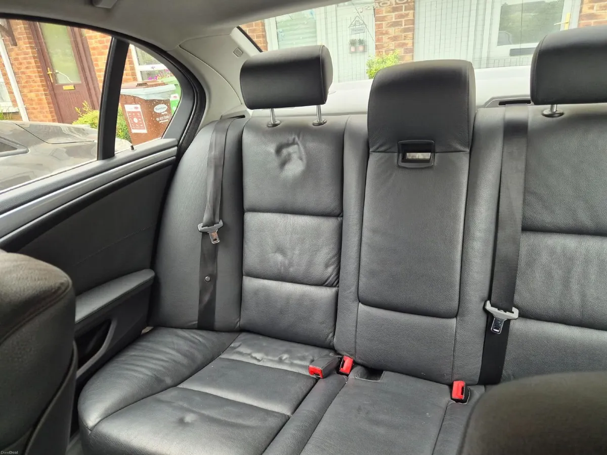 BMW 5-Series 2008 - Image 3