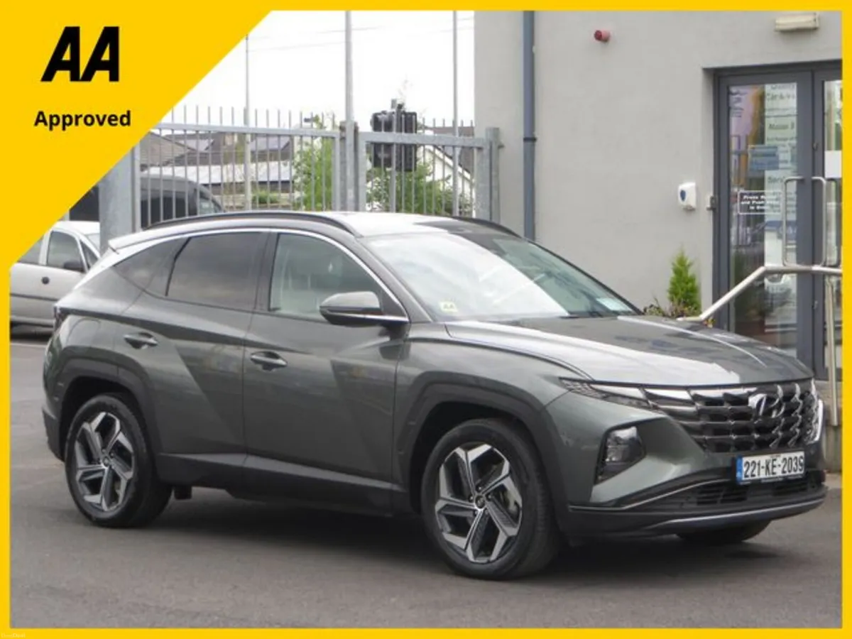 Hyundai Tucson Executive Plus PHEV Hybrid plug-in - Image 1