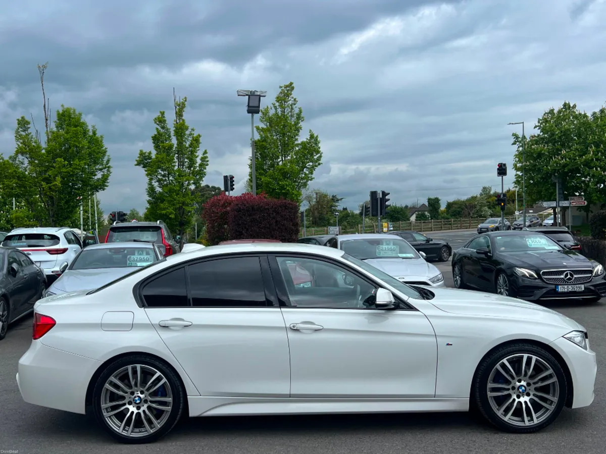 BMW 3-Series 320 F30 D M-SPORT AUTO *HIGH SPEC* - Image 4