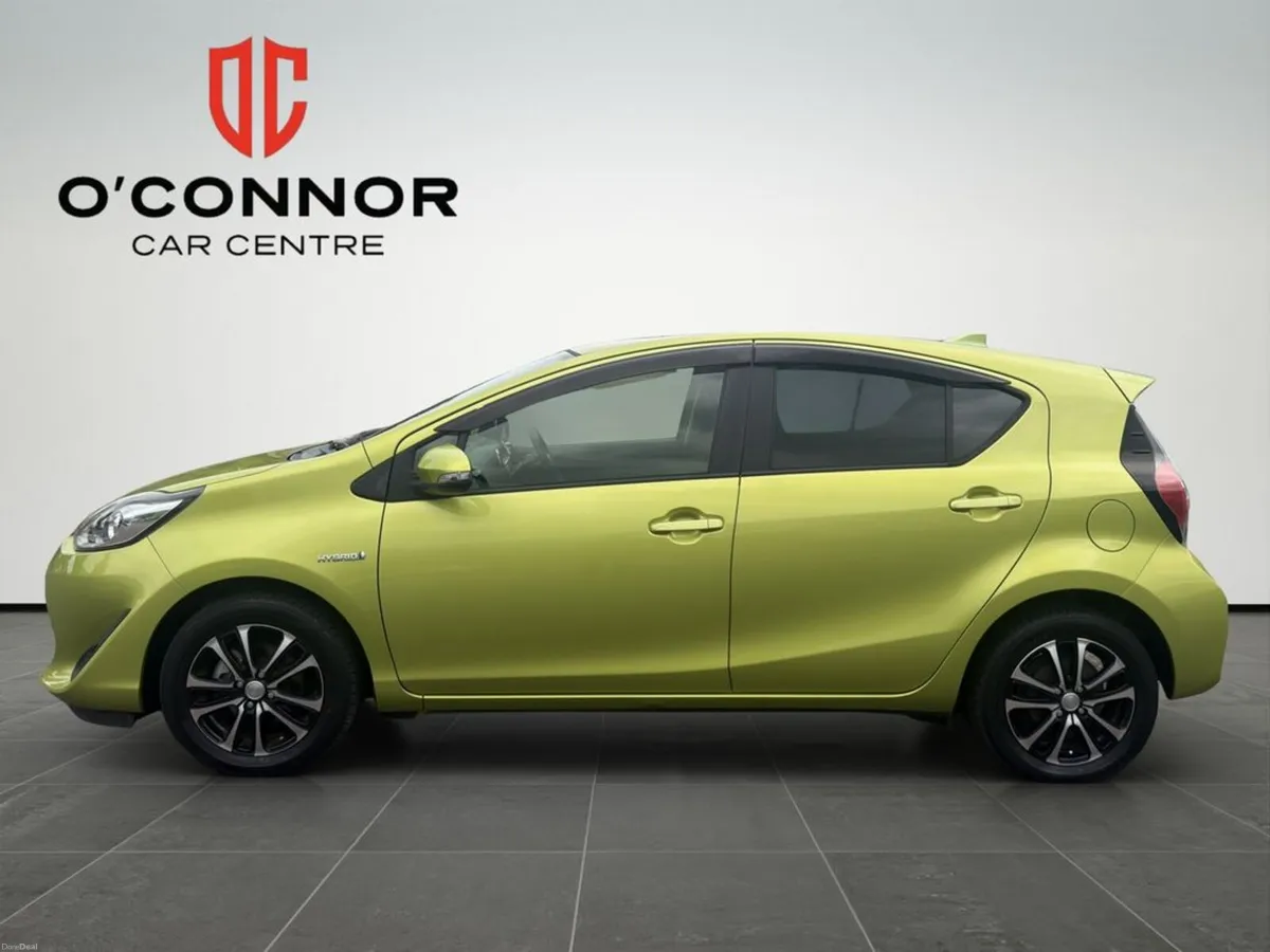 Toyota Aqua Looks innocent… until you see how litt - Image 2