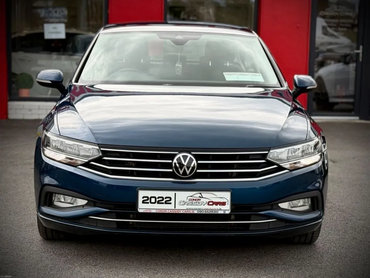 Volkswagen Passat 2.0 SE NAV TDI // FINANCE AVAILA - Image 2
