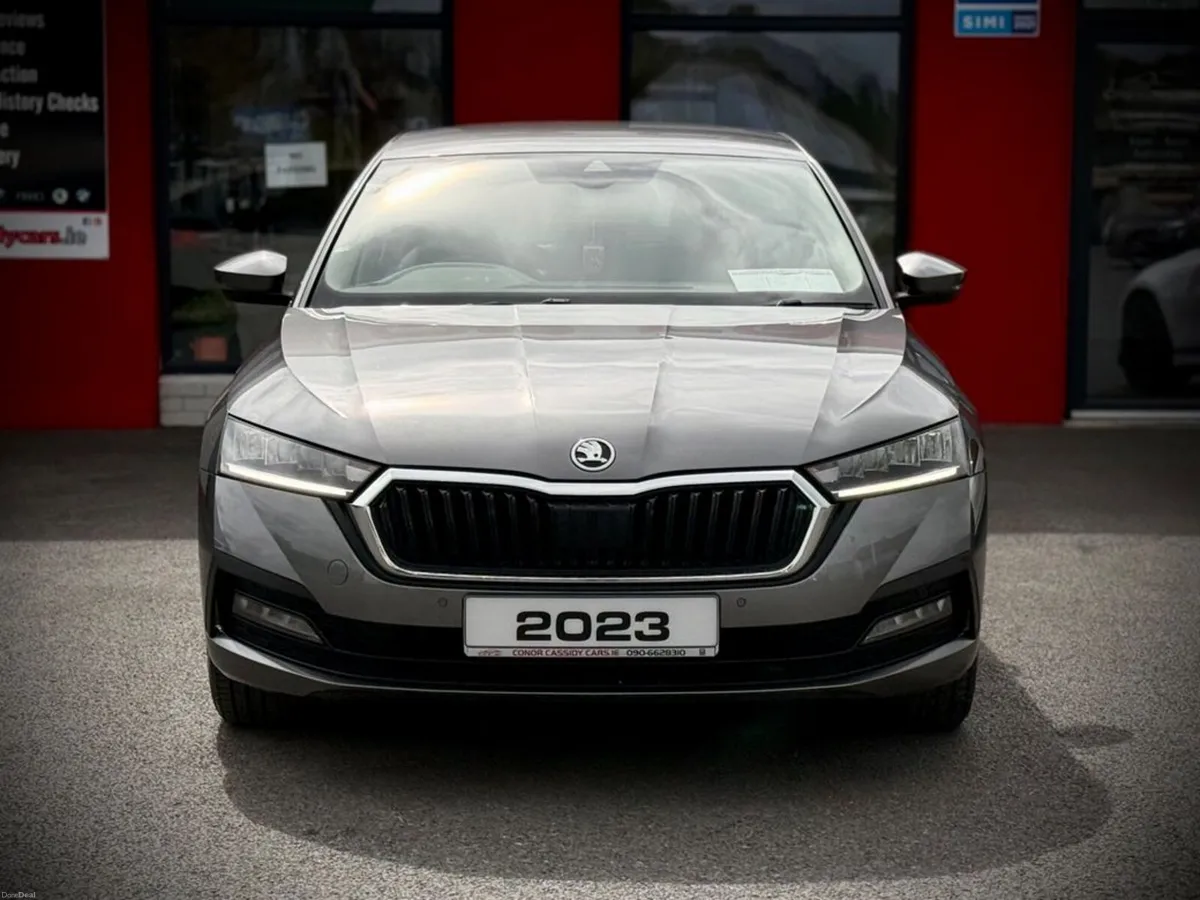 Skoda Octavia SE TECHNOLOGY TDI // FINANCE AVAILAB - Image 2
