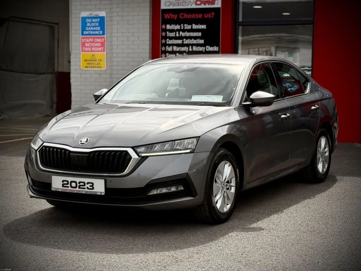 Skoda Octavia SE TECHNOLOGY TDI // FINANCE AVAILAB - Image 4
