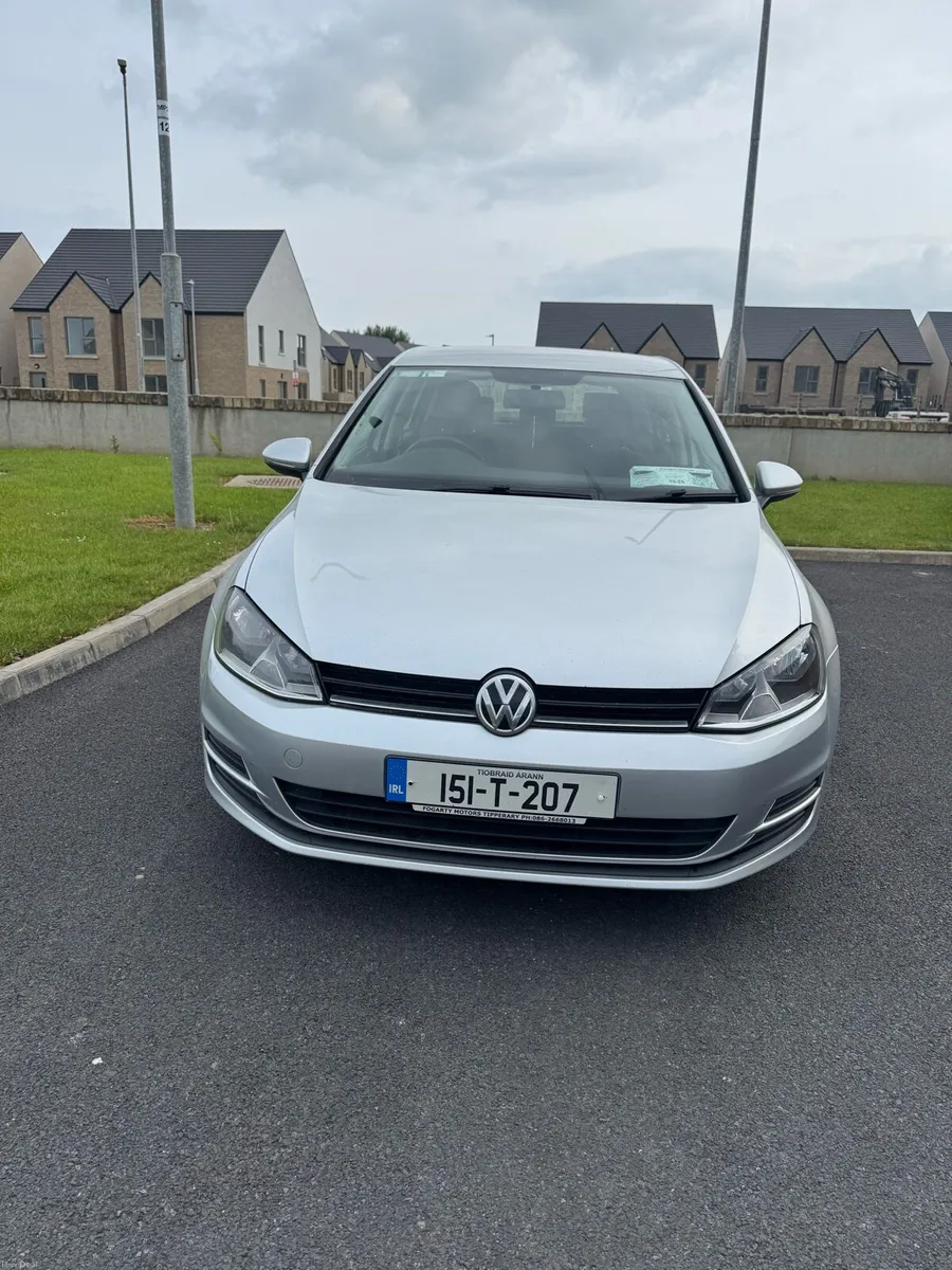 Volkswagen Golf 1.6TDI 5 door silver - Image 1