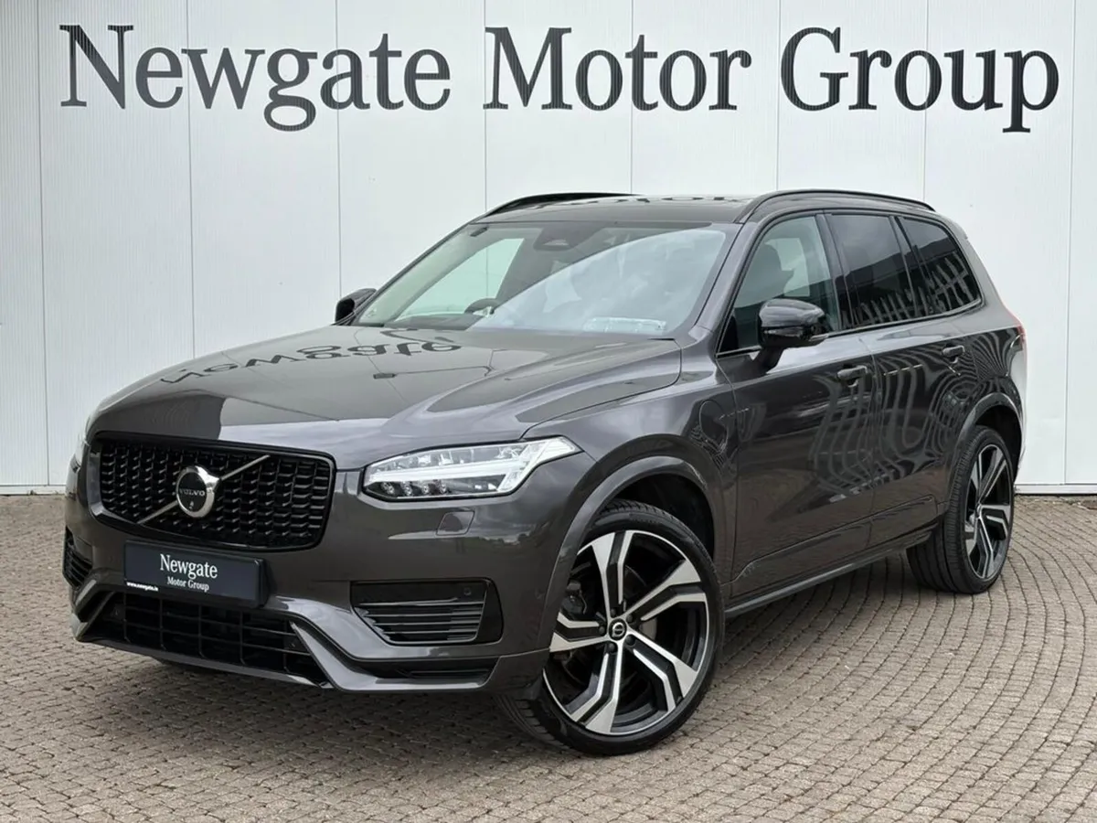 Volvo XC90 2.0 T8 Ultimate Dark - Image 1
