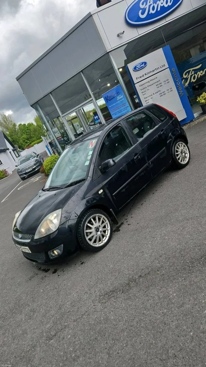 1.2 petrol fiesta - Image 1