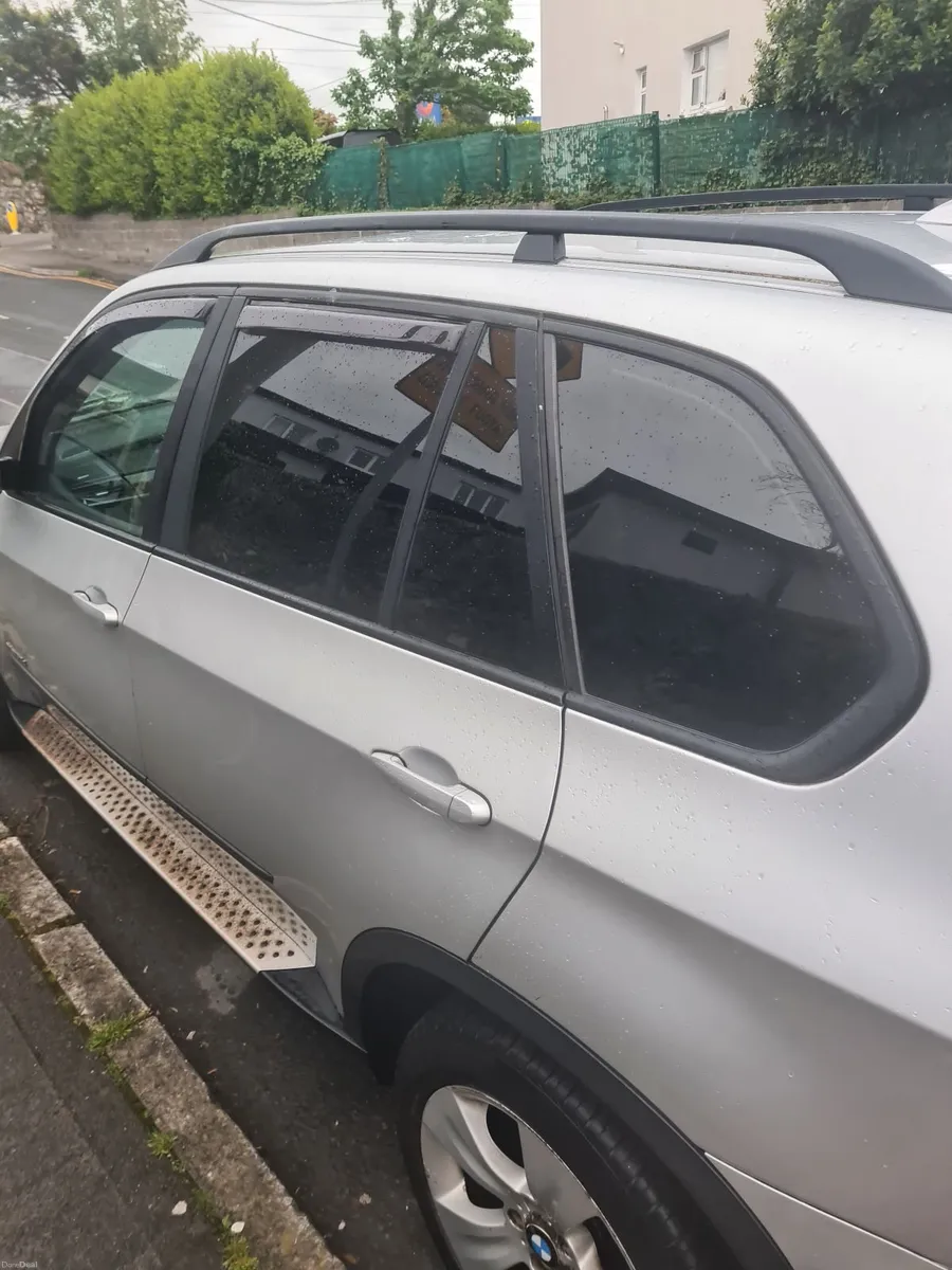 BMW X5 2010 - Image 3