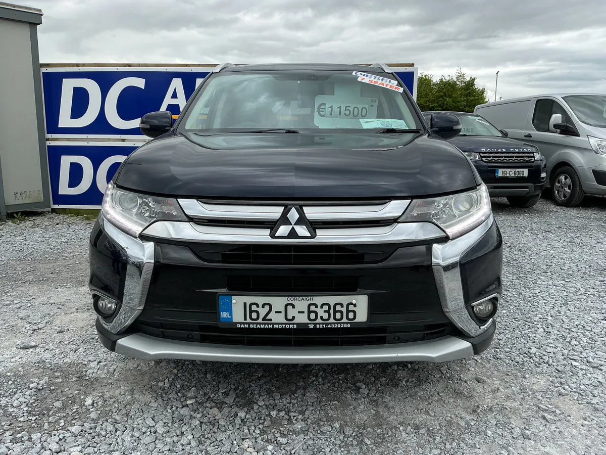 2016 MITSUBISHI OUTLANDER 4X4 7 SEATER SPOTLESS - Image 3