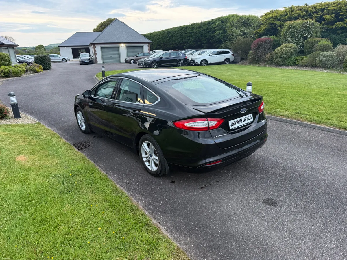 Ford Mondeo TITANIUM - Image 3