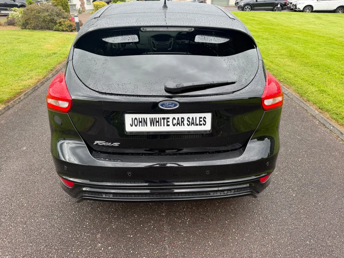 Ford Focus ST Line TDCI - Image 4